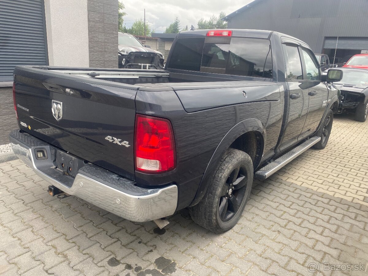 Dodge Ram 5.7 HEMI 4x4 2014r.v - 7