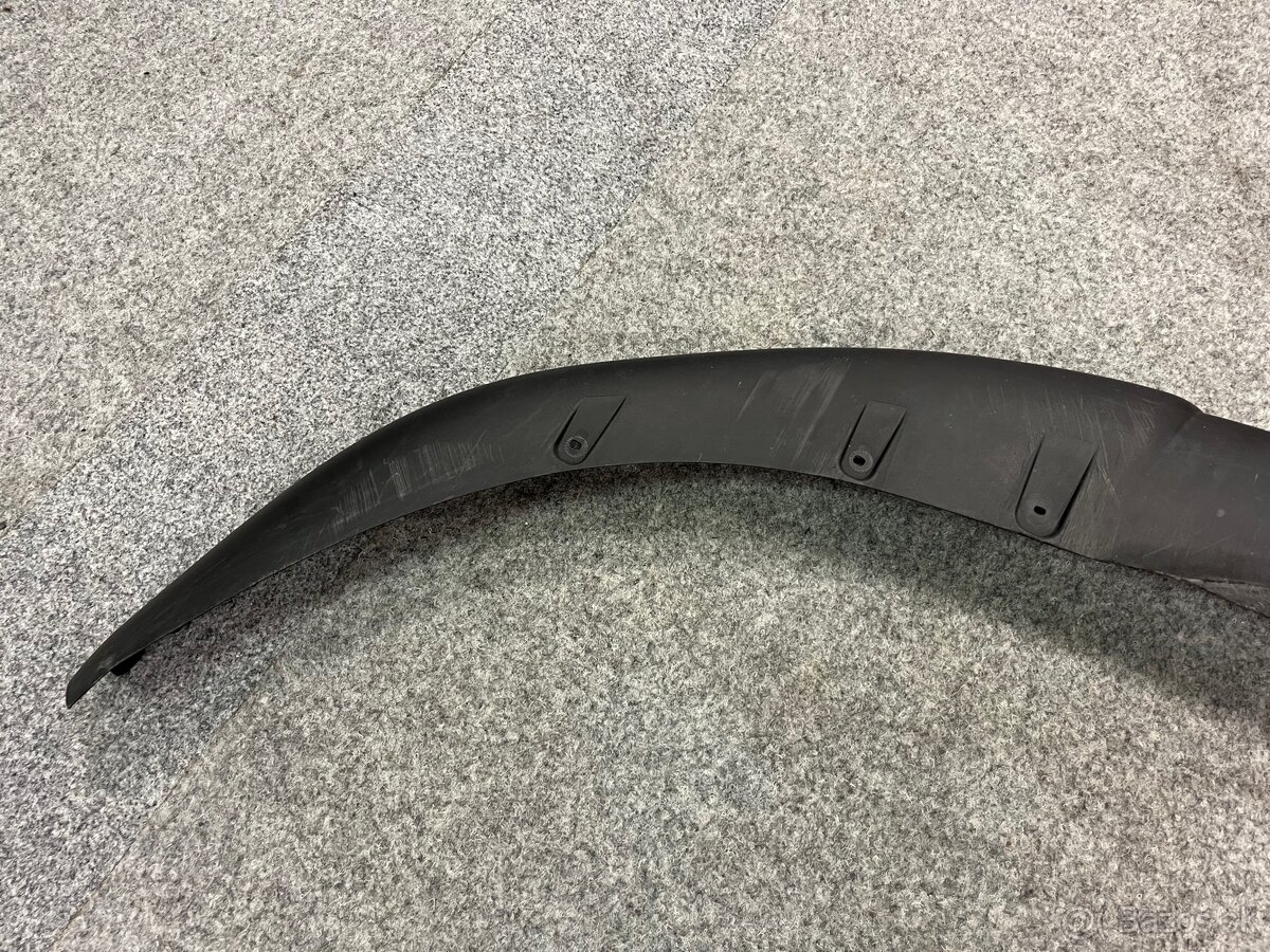 Porsche Taycan spojler nárazníka 9J1807541 - 7