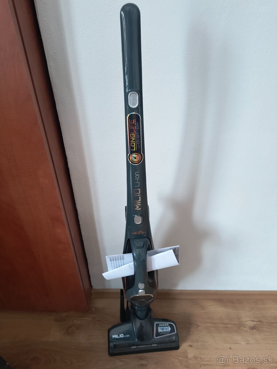 Tyčový aku vysávač Eta - 7