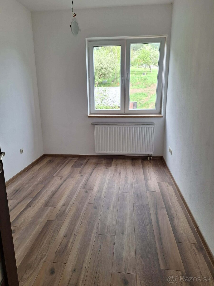Dám do prenájmu 4 izbový byt - 7