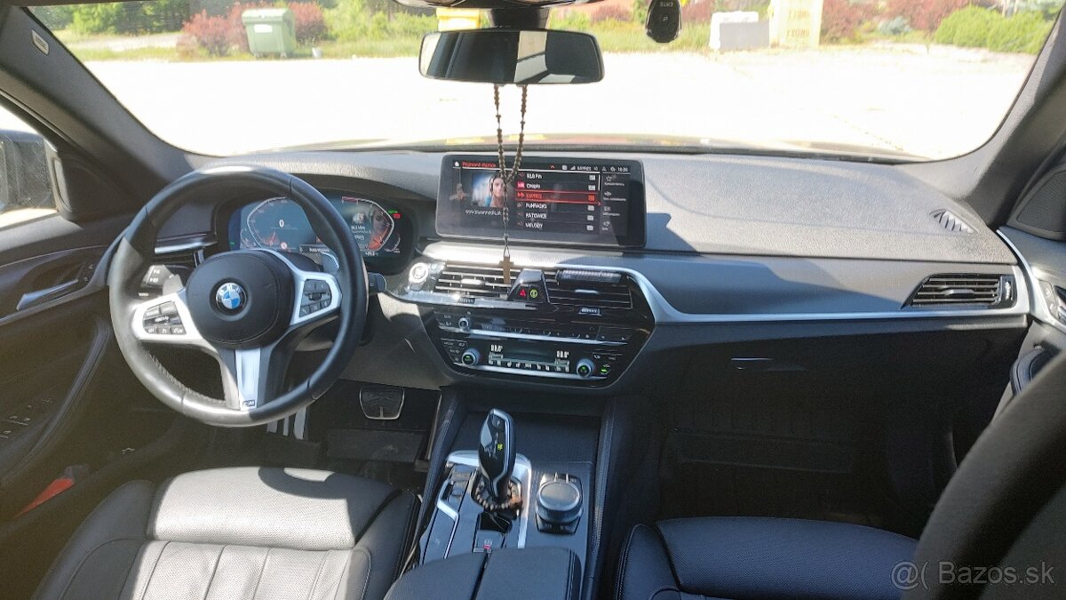 BMW 520XD touring - 7