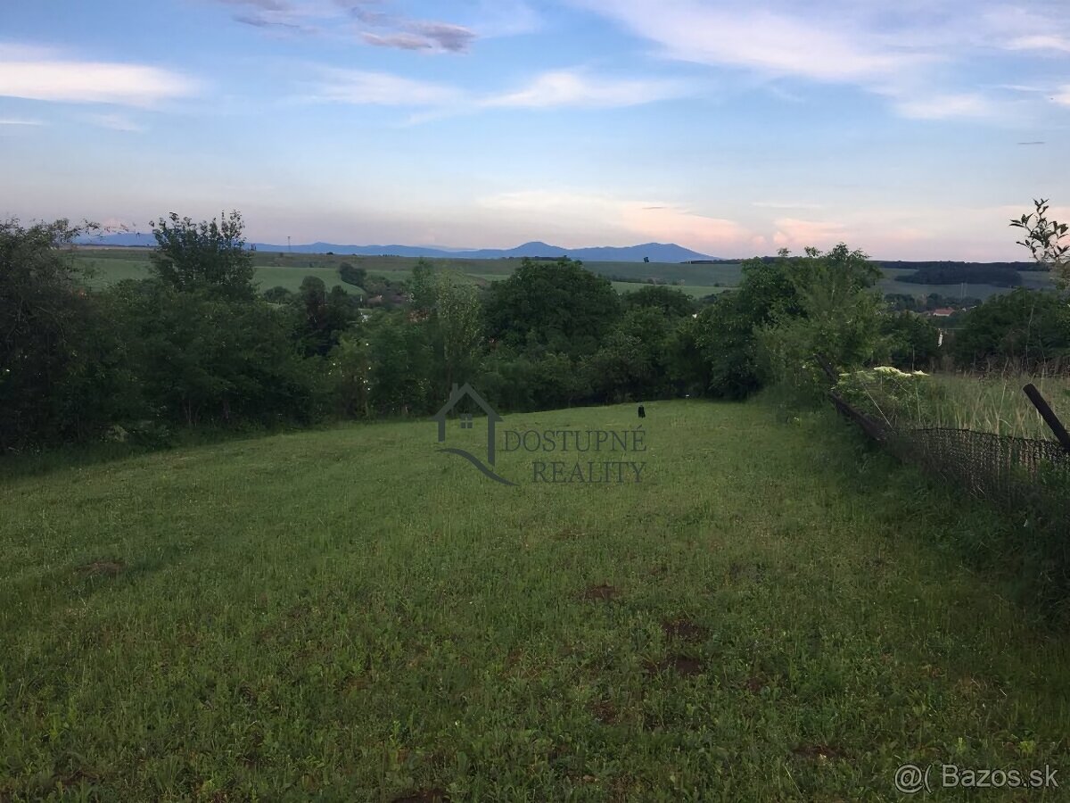 Na predaj Chalupa s veľkým pozemkom-Sasinkovo len 10km od HC - 7