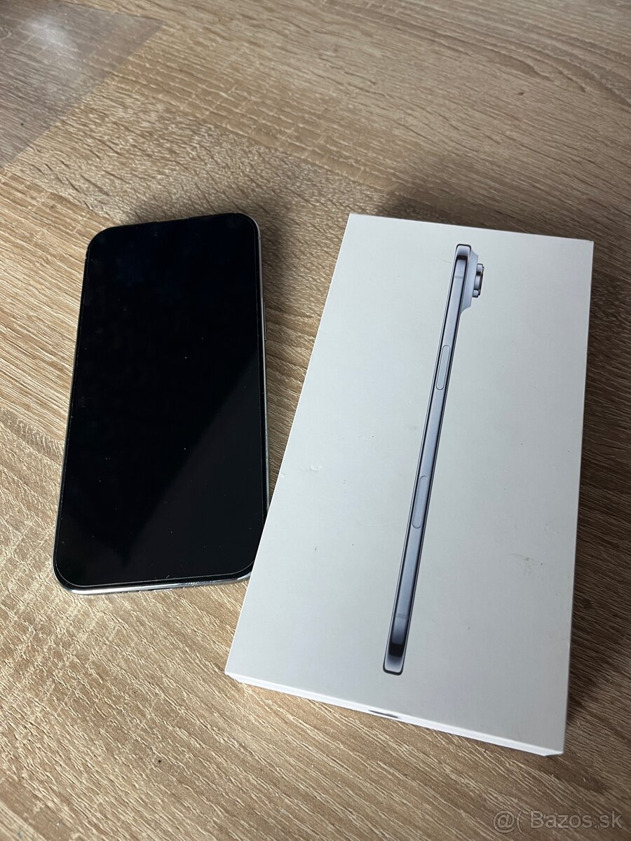 Apple iPhone Air 256 GB - 7