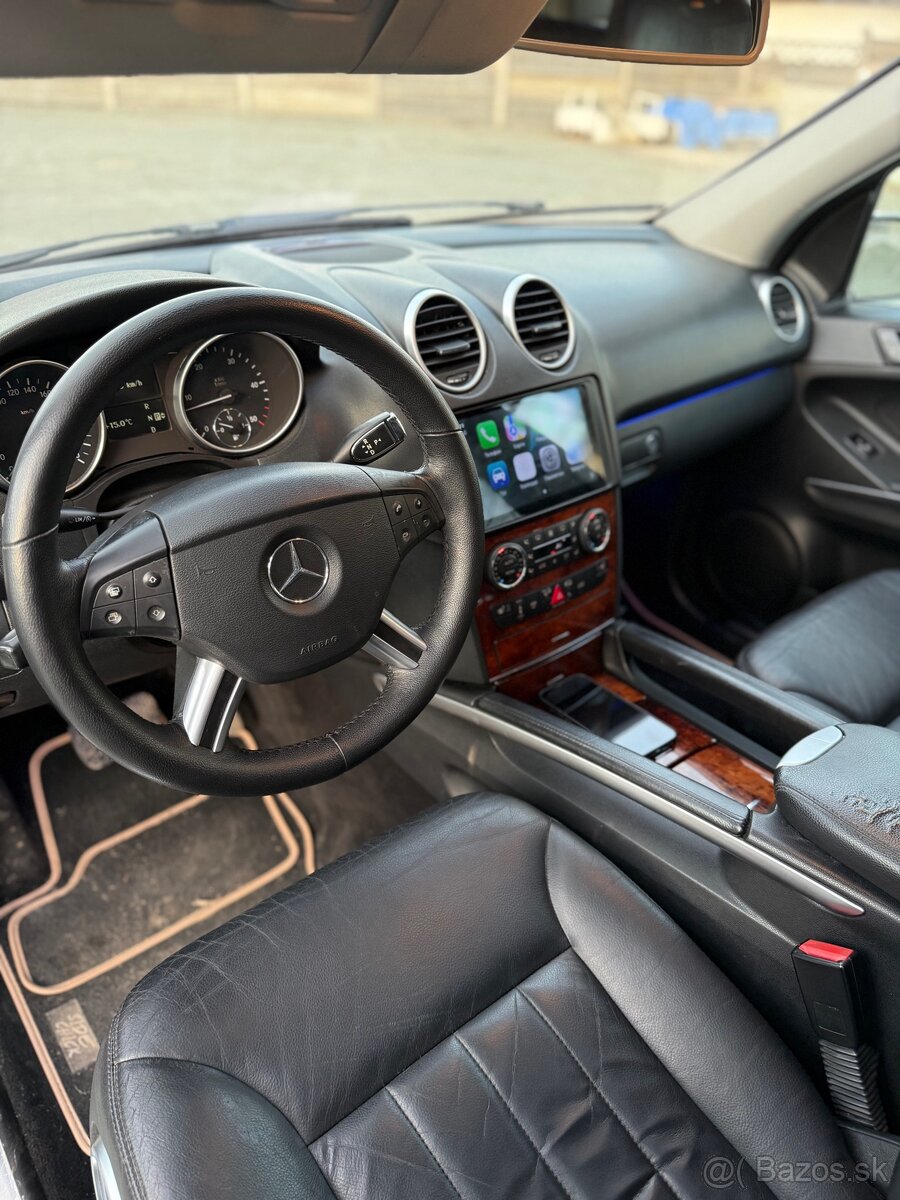 Mercedes Benz ML 320 - 7