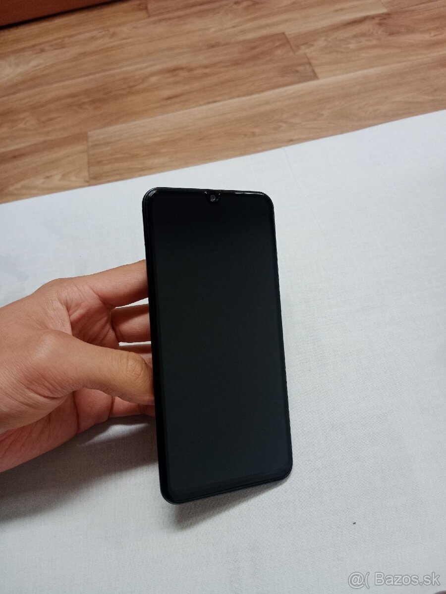 Samsung Galaxy A30 – 32GB - 7