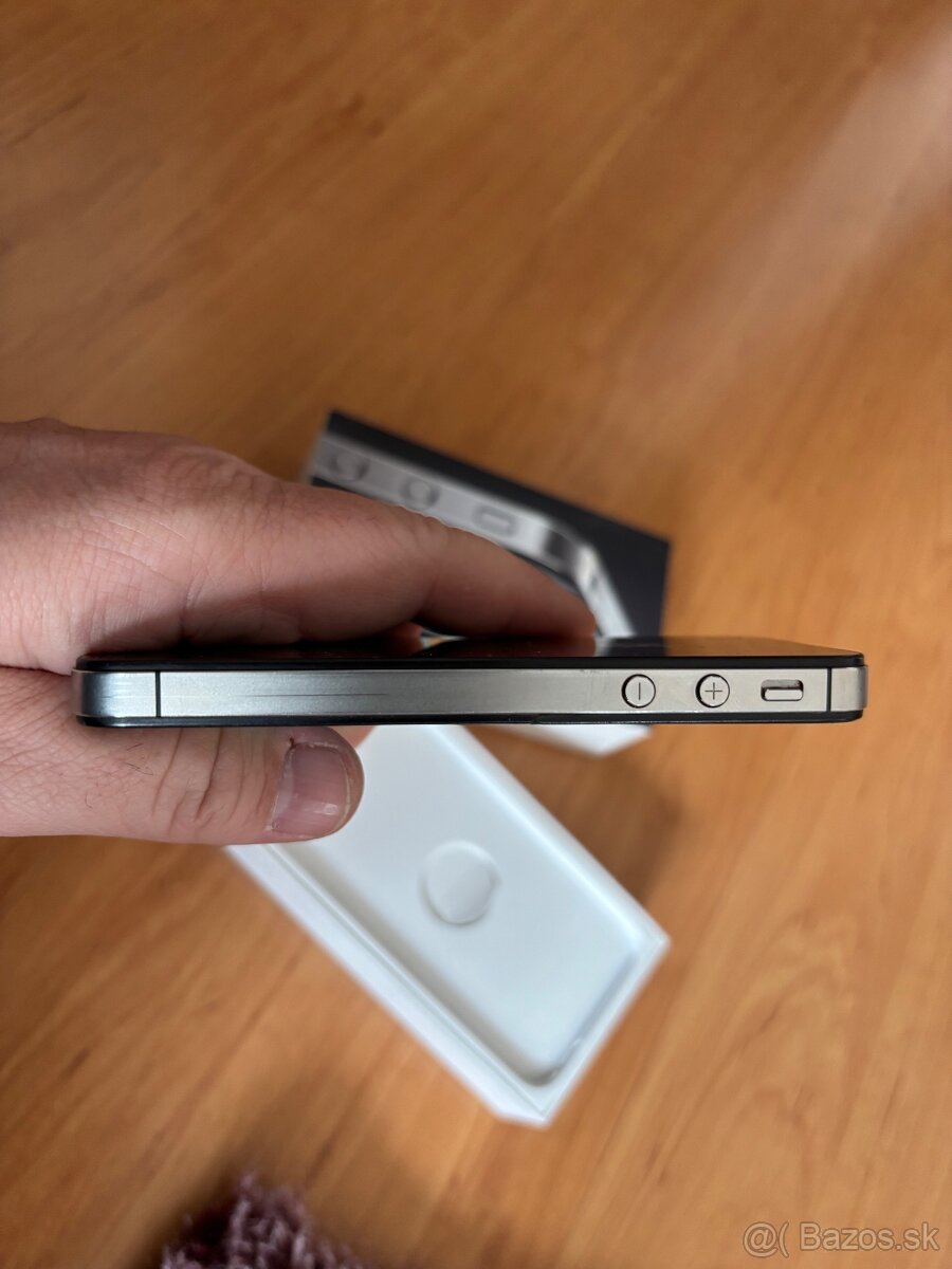 iPhone 4 - 7