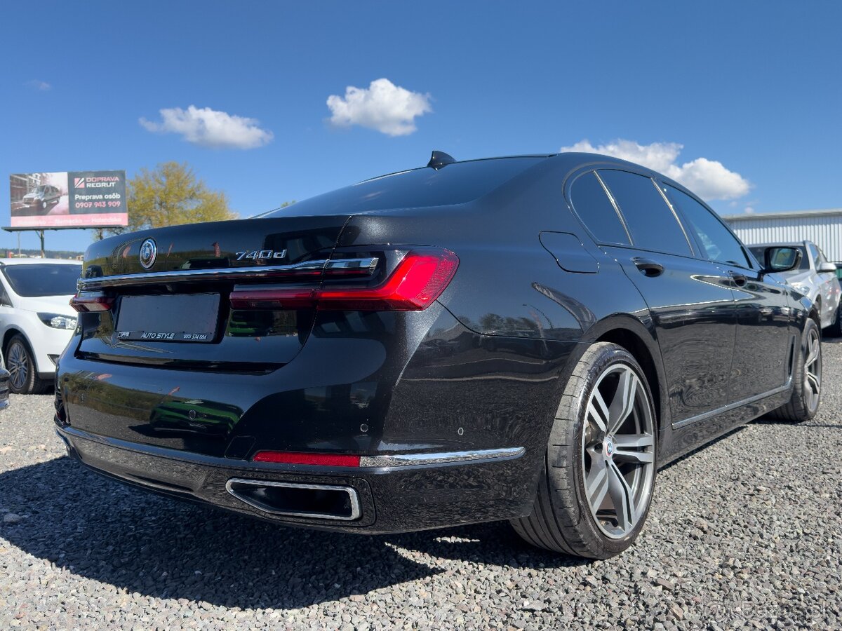 BMW Rad 7 740d xDrive A/T - 7