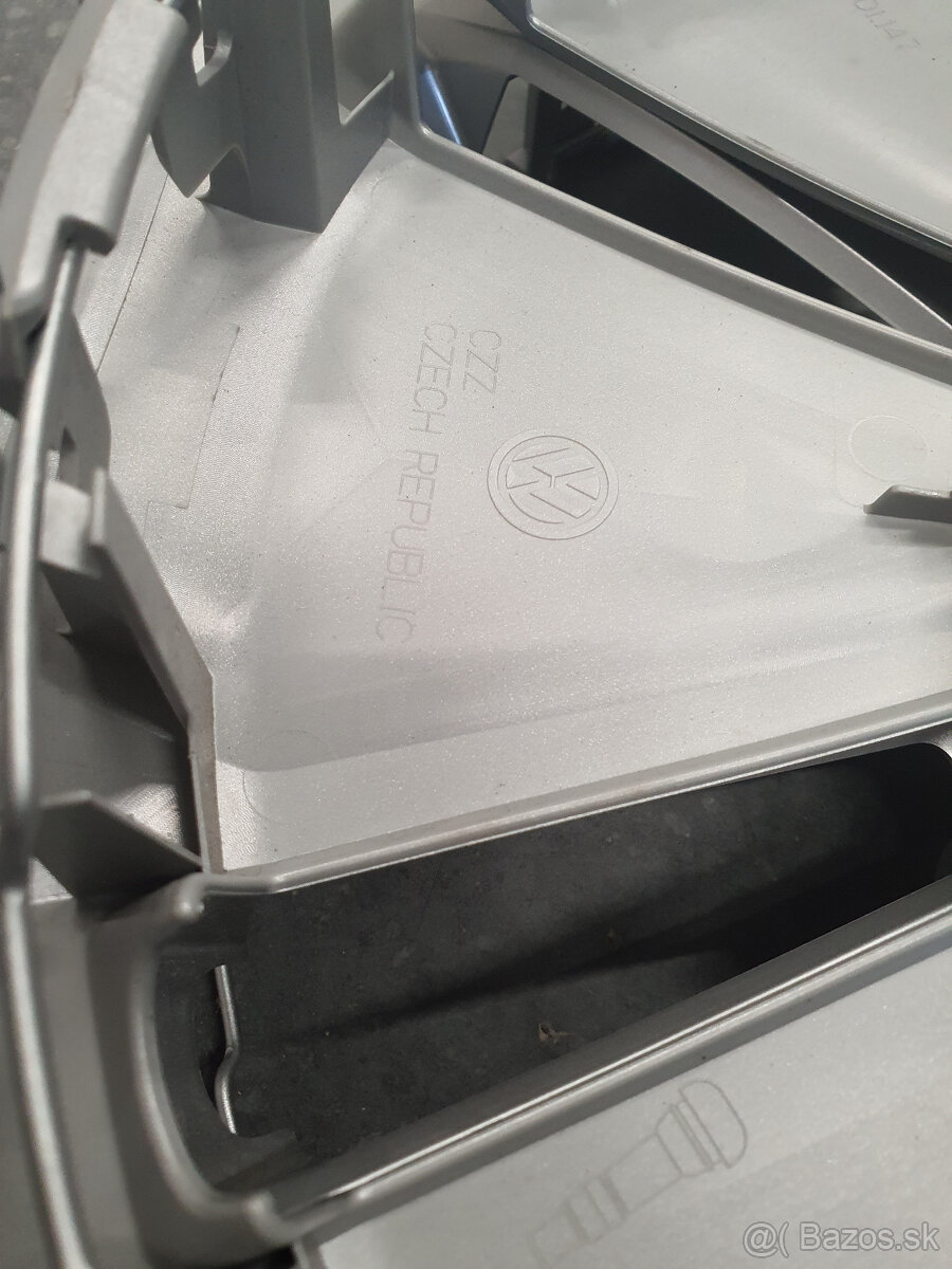 R16 puklice 16 vw r16 kryty kolies na zatazove disky t5 t6 - 7