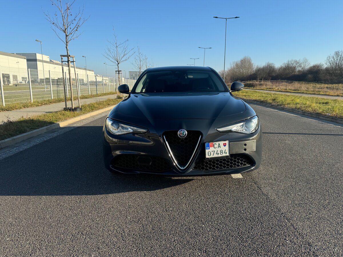 Alfa Romeo Giulia 2.2 Diesel - 7