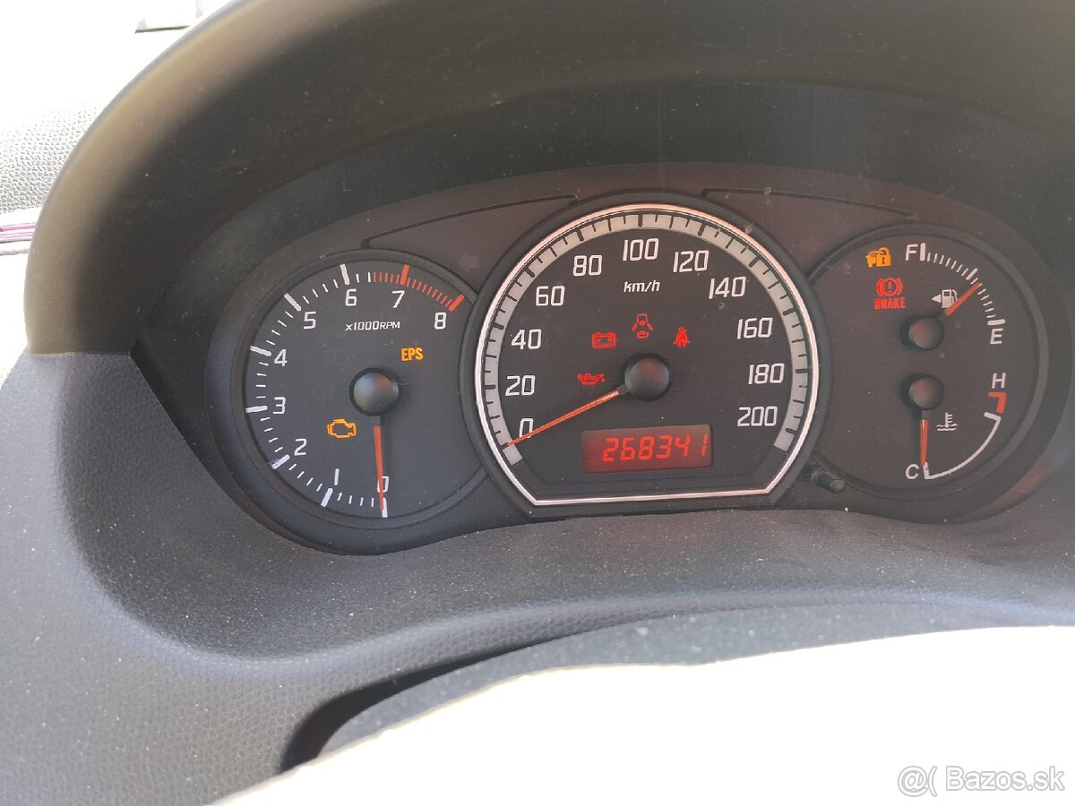 Suzuki Swift - 7