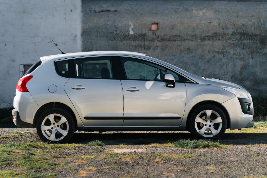 Peugeot 3008 1.6 HDi AT6 2011 - 7