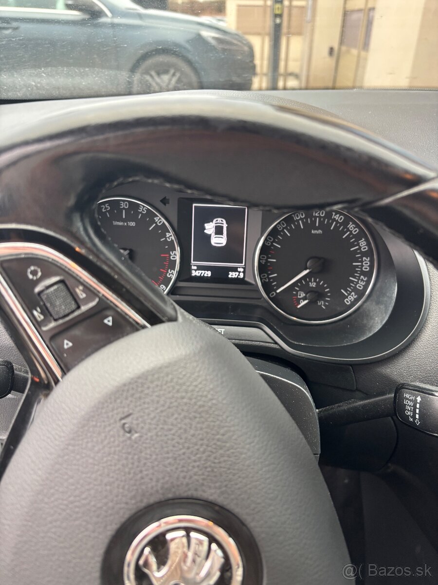 Škoda Octavia Combi 1.6 TDI - 7