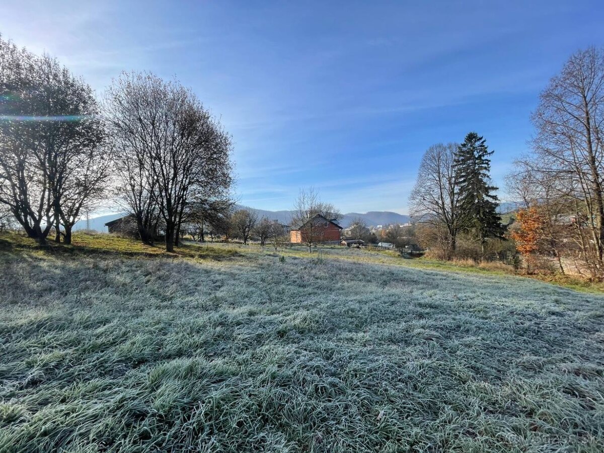 Predám prekrásny stavebný pozemok - 7