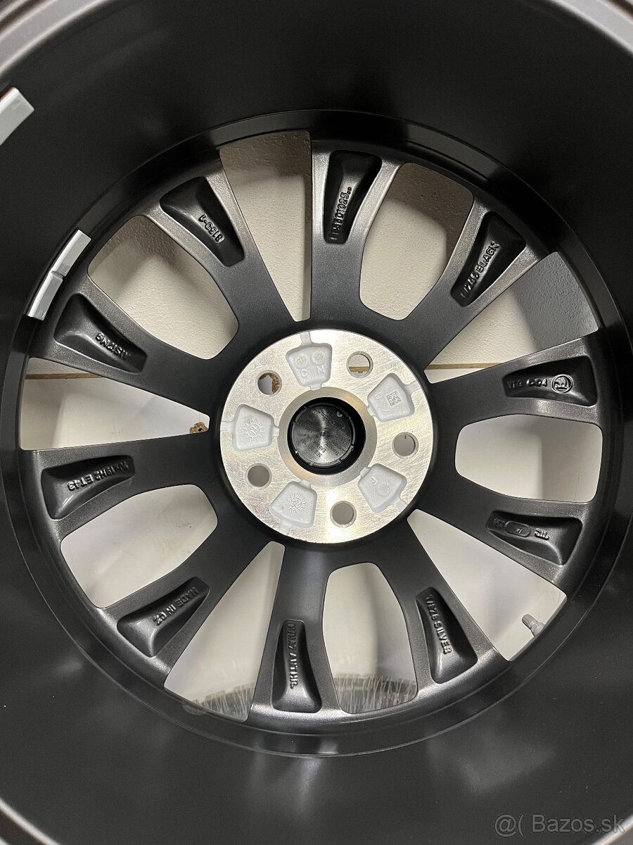 Kodiaq R19 Nová originální zimní sada - 7