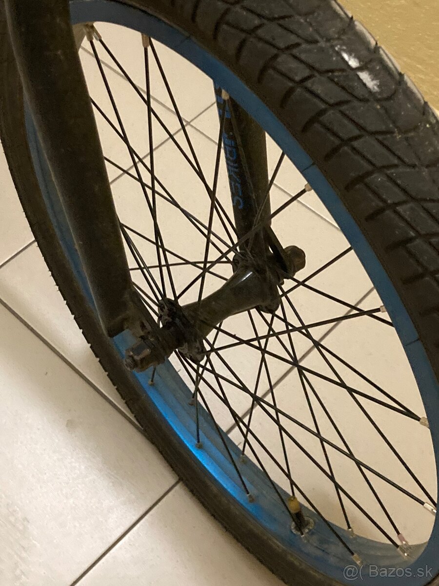 BMX-Stolen Heist - 7