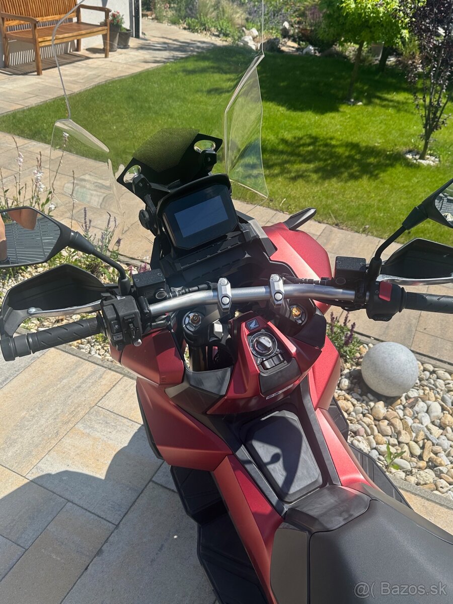 Honda ADV 350 - 7