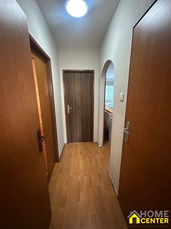 PREDAJ : 3 IZBOVÝ BYT S BALKÓNOM, KOMÁRNO - 7