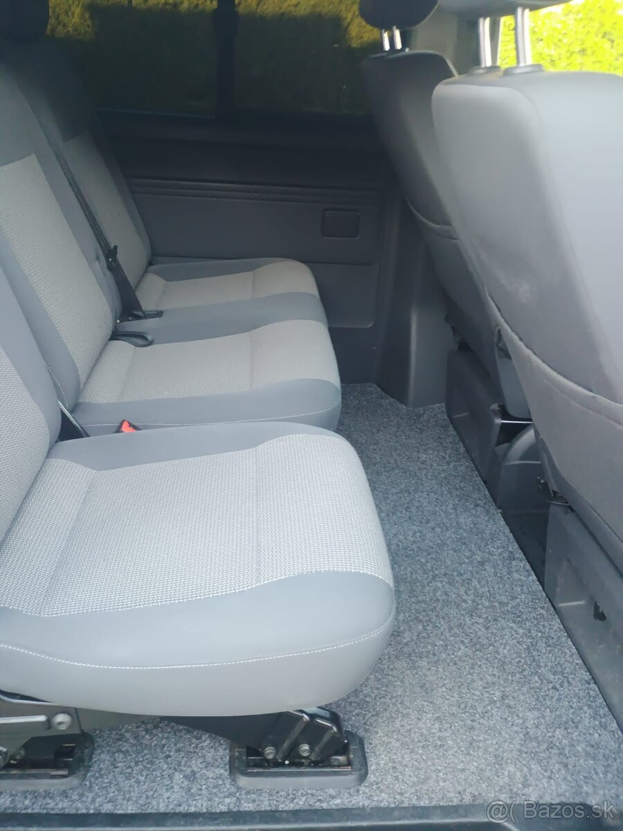 Caravelle 4x4 DSG - 7