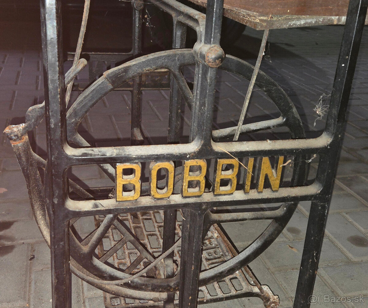 Historická šijacia mašina Berger - 7