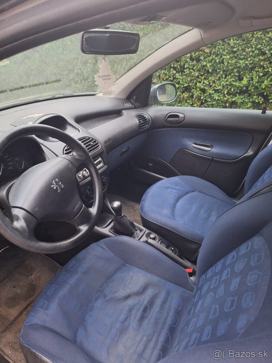 Peugeot 206 1.4 55KW rv.2005 - 7