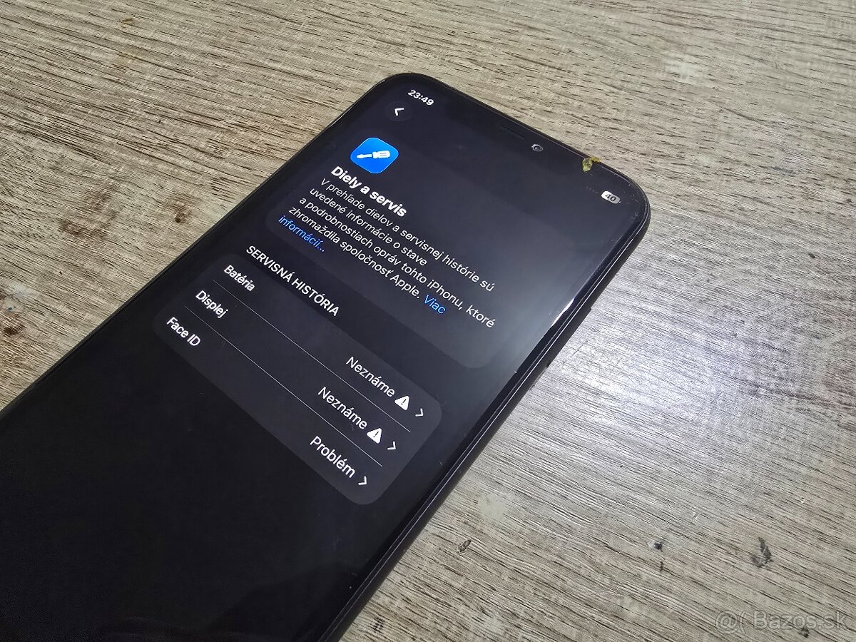 Iphone 11 s novou bateriou ale nejde face id preto taka cena - 7