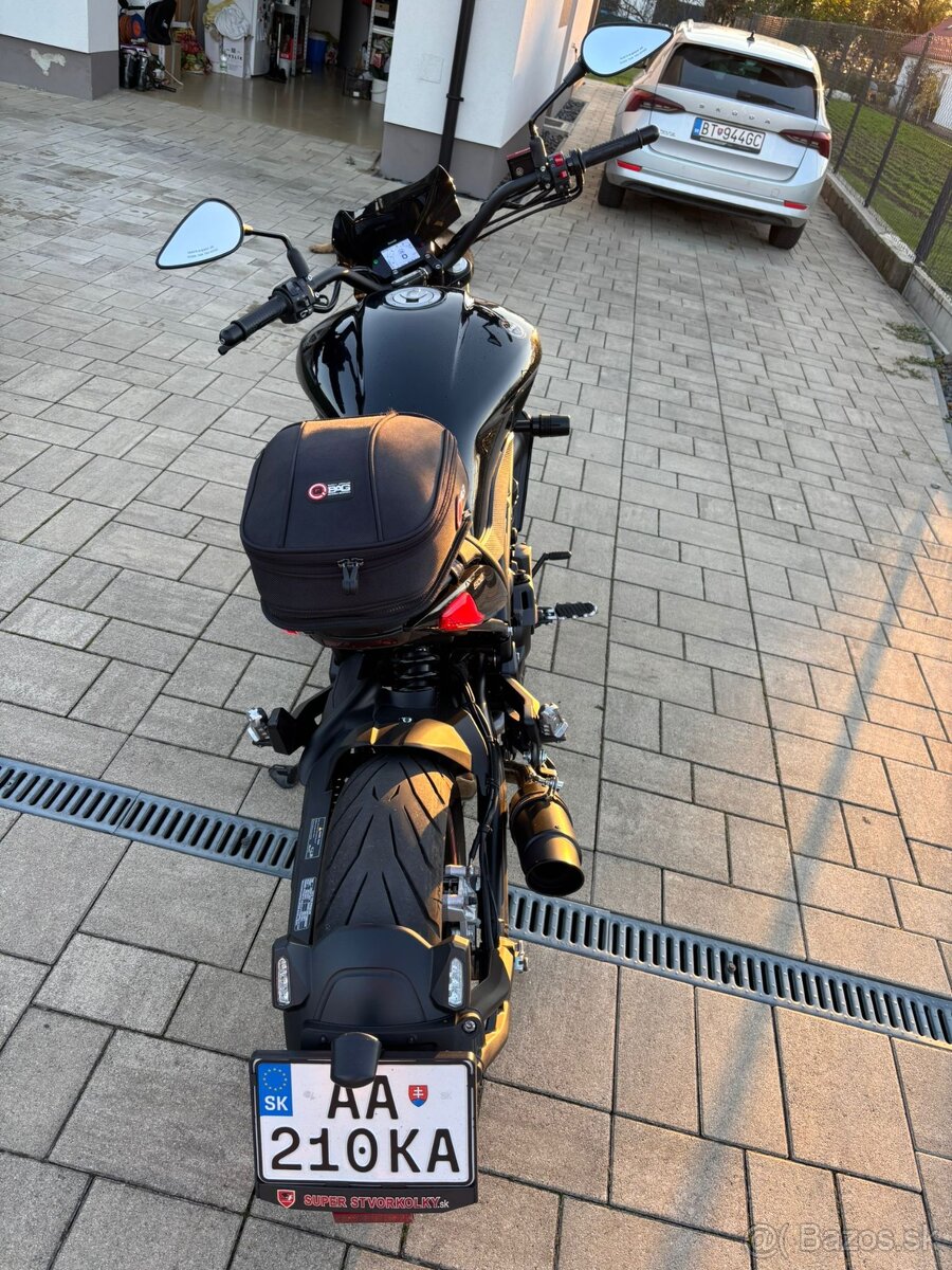 Benelli 502C Cruiser - 7