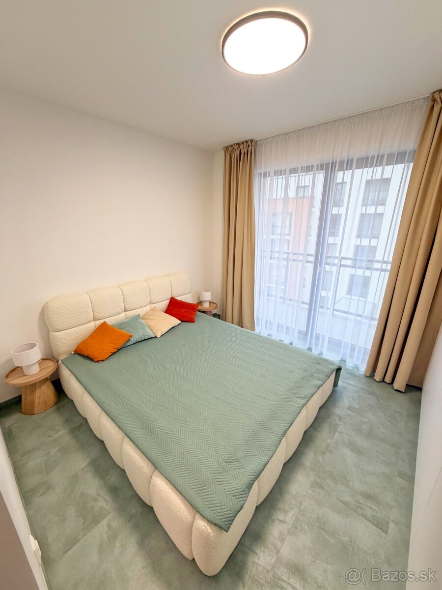 Prenájom 2 izbový byt v novostavbe Košice Panoráma s parkova - 7