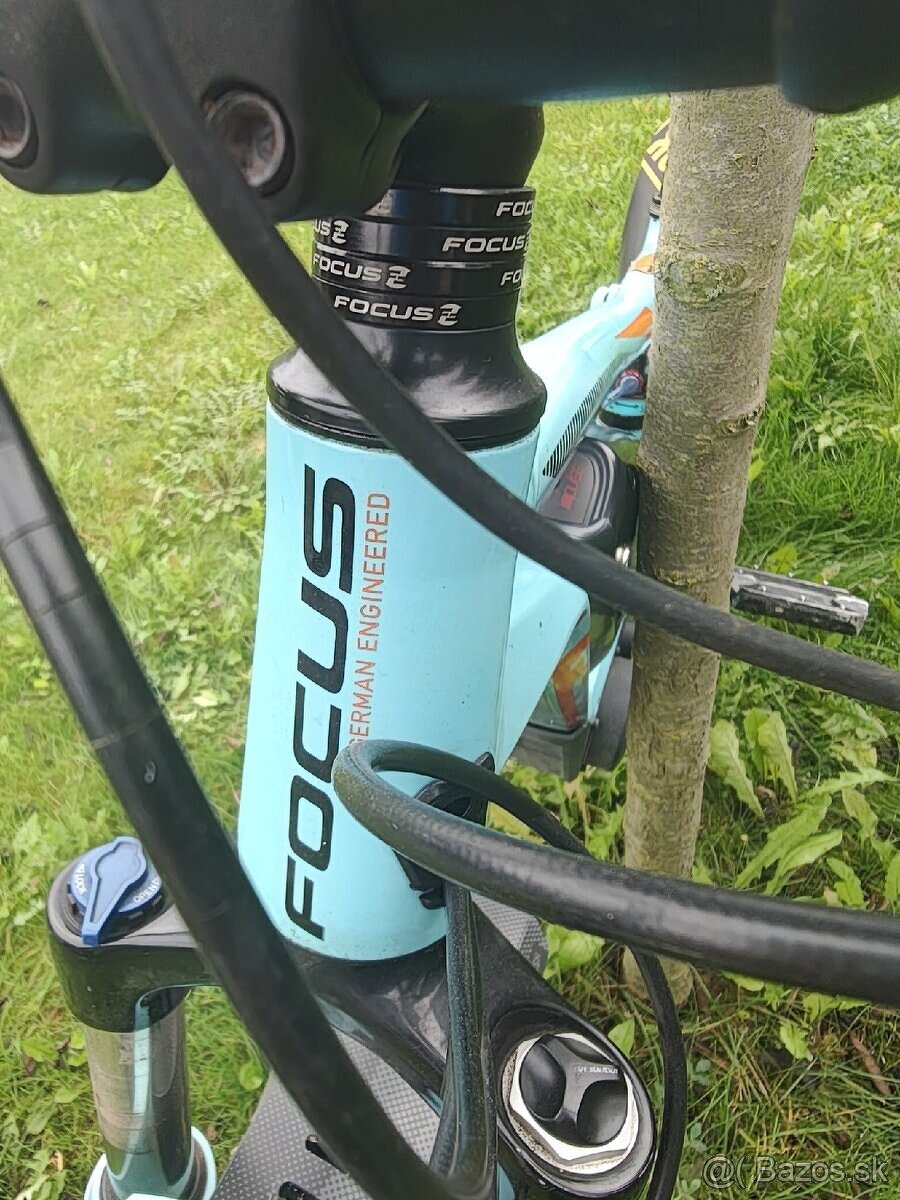 Nemecký celoodpružený elektrobicykel FOCUS Thron - 7