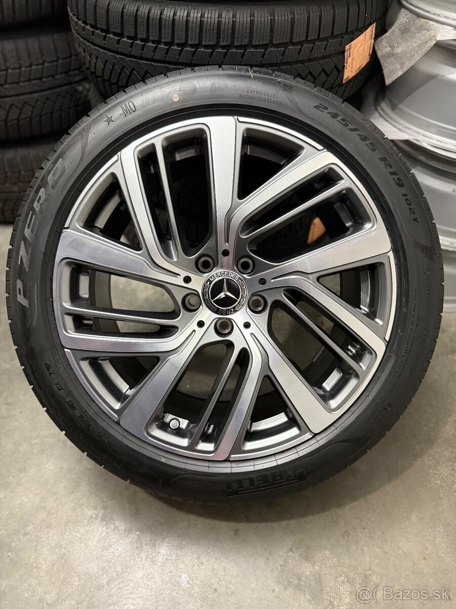 Nepoužitá letná sada R19 Mercedes Benz E Class W214 S214 - 7