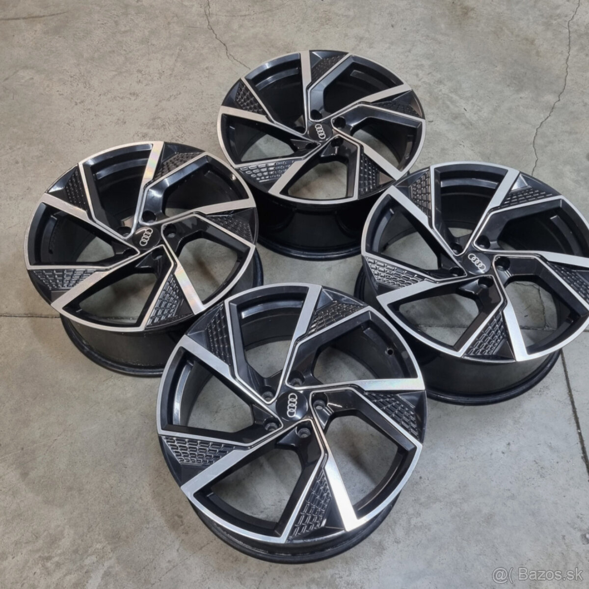 Hliníkové disky 5x112 R19 8,5J ET35 - 7