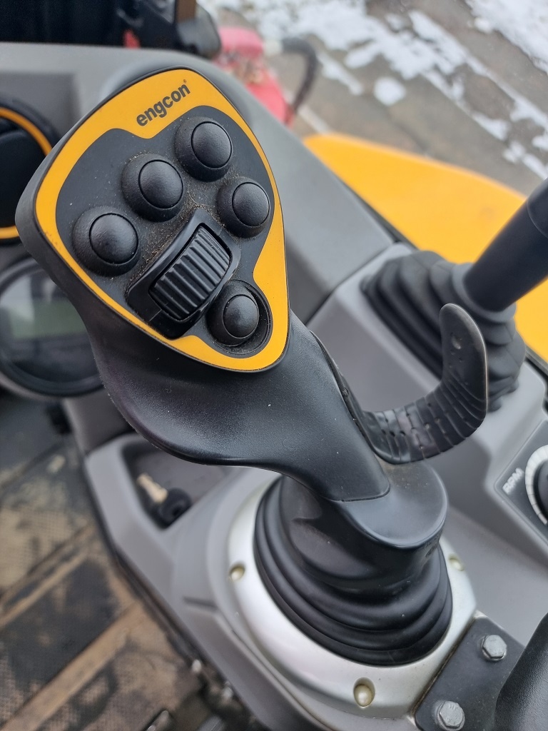 JCB 35Z s naklápěcím rotátorem Engcon, centr.mazání, A/C - 7