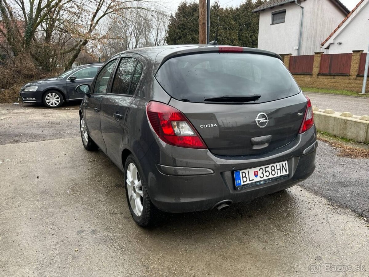 Opel Corsa D 1.3CDTi - 7