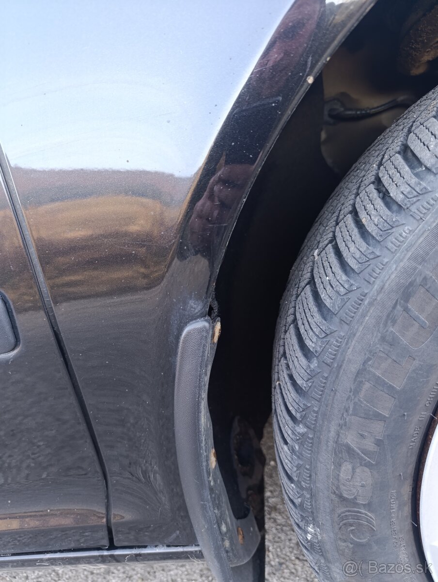 Predám škoda Octavia 2 facelift sedan - 7