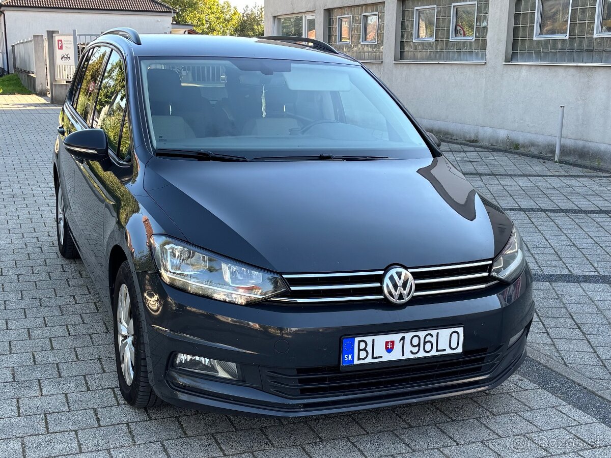 Volkswagen Touran - 7