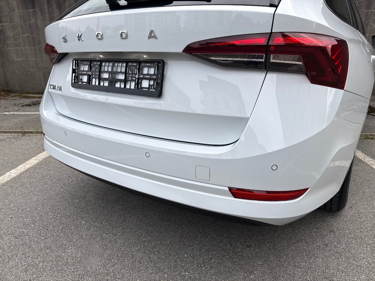 Škoda Octavia Combi 2.0 TDI DSG Ambition - 7