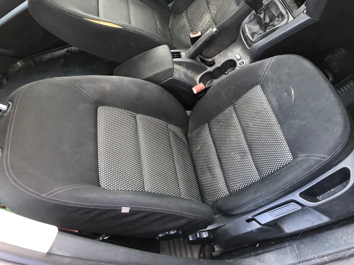 Rozpredam škoda Octavia scout 2.0 TDi 4x4 - 7