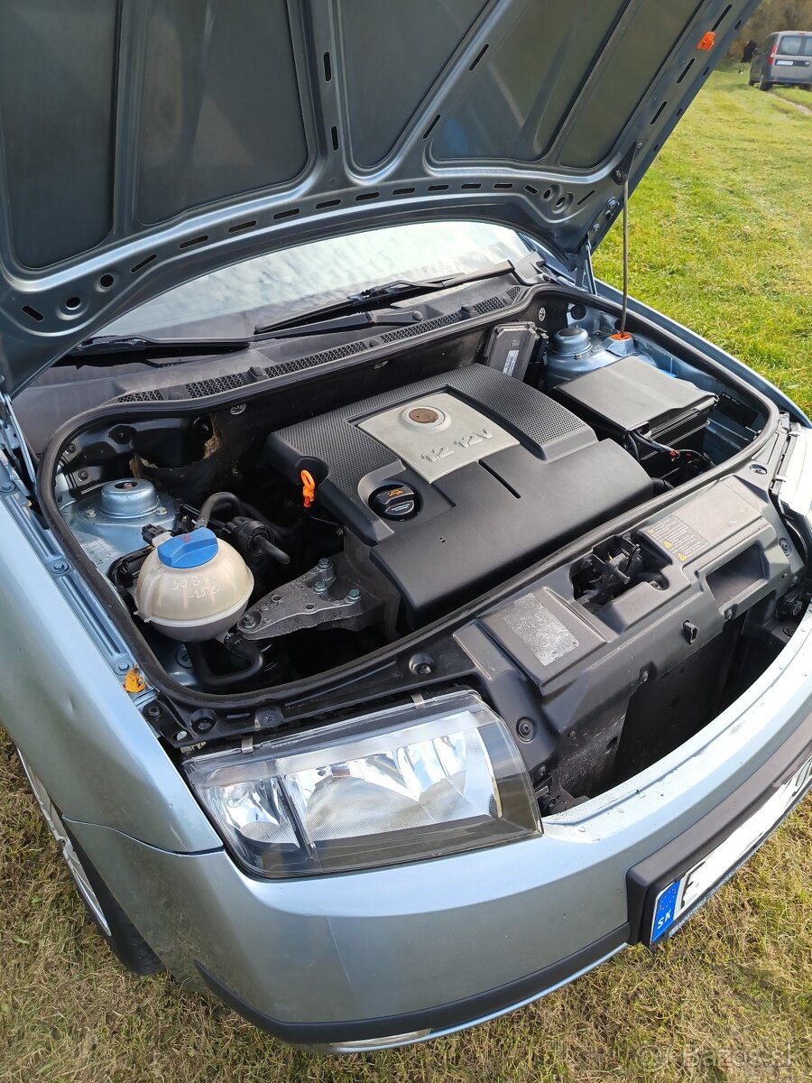 Škodu Fabia 1.2HTP benzín - 7
