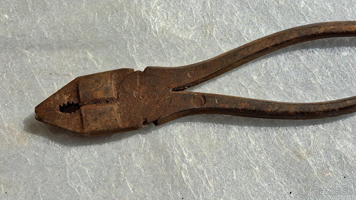 KOVÁČSKE KOMBINAČKY. - 7