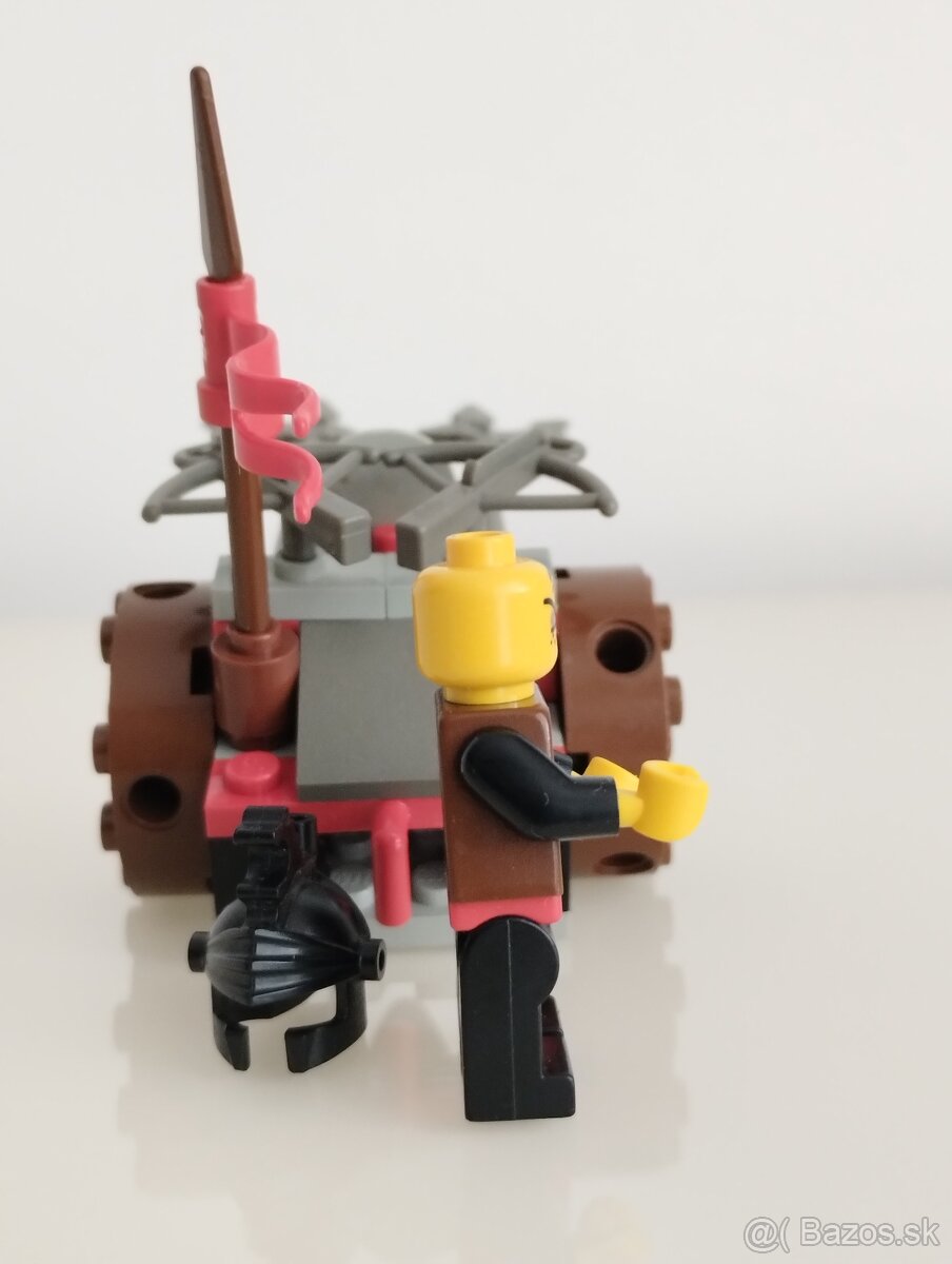 LEGO Castle 4806 Axe Cart - 7