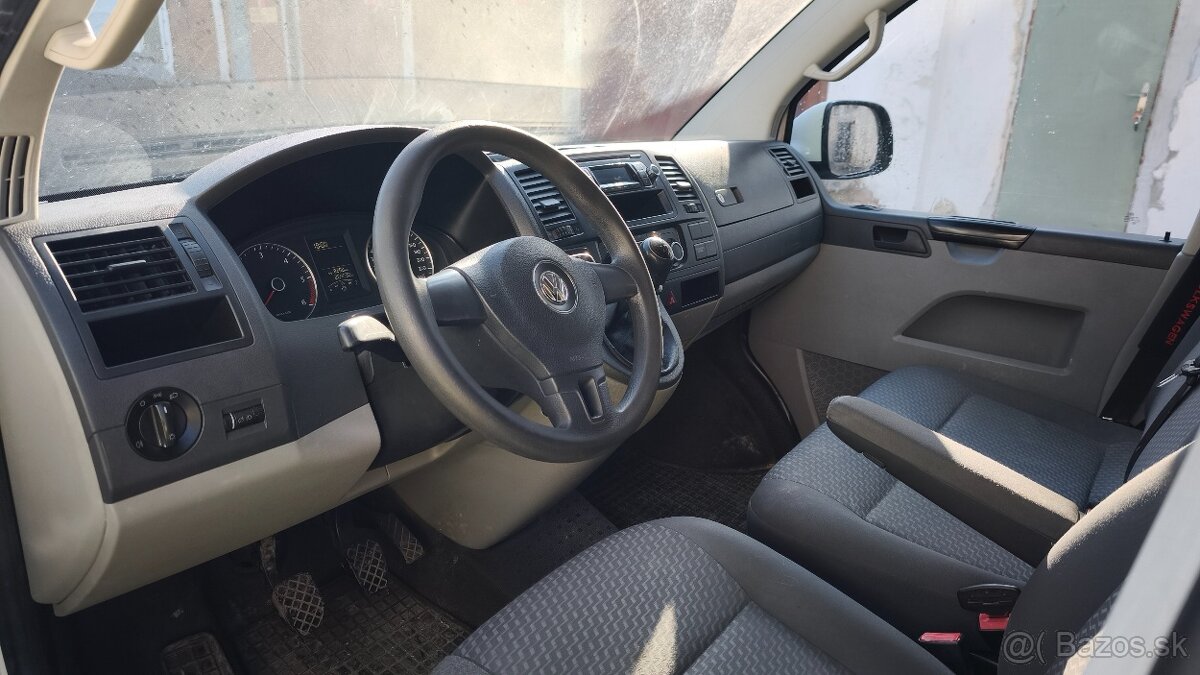 Volkswagen Transporter T5.1 2.0tdi - 7