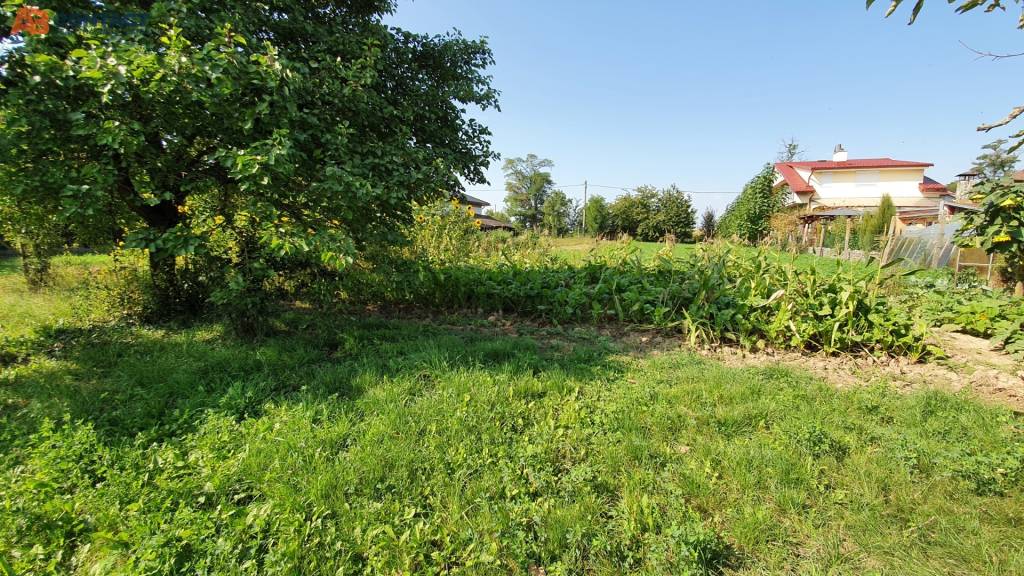 1507 m² stavebný pozemok ideálny pre väčší bungalov - 7