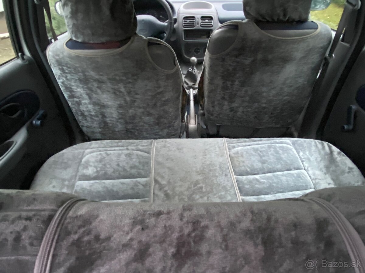 Predám Renault clio 1,2 8v - 7