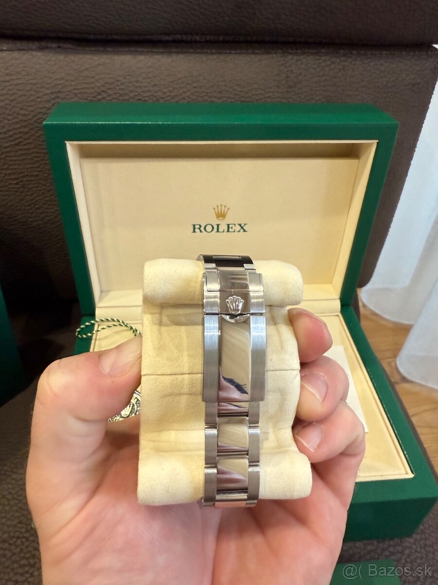 Rolex GMT-Master II Batman 04/2025 - 7