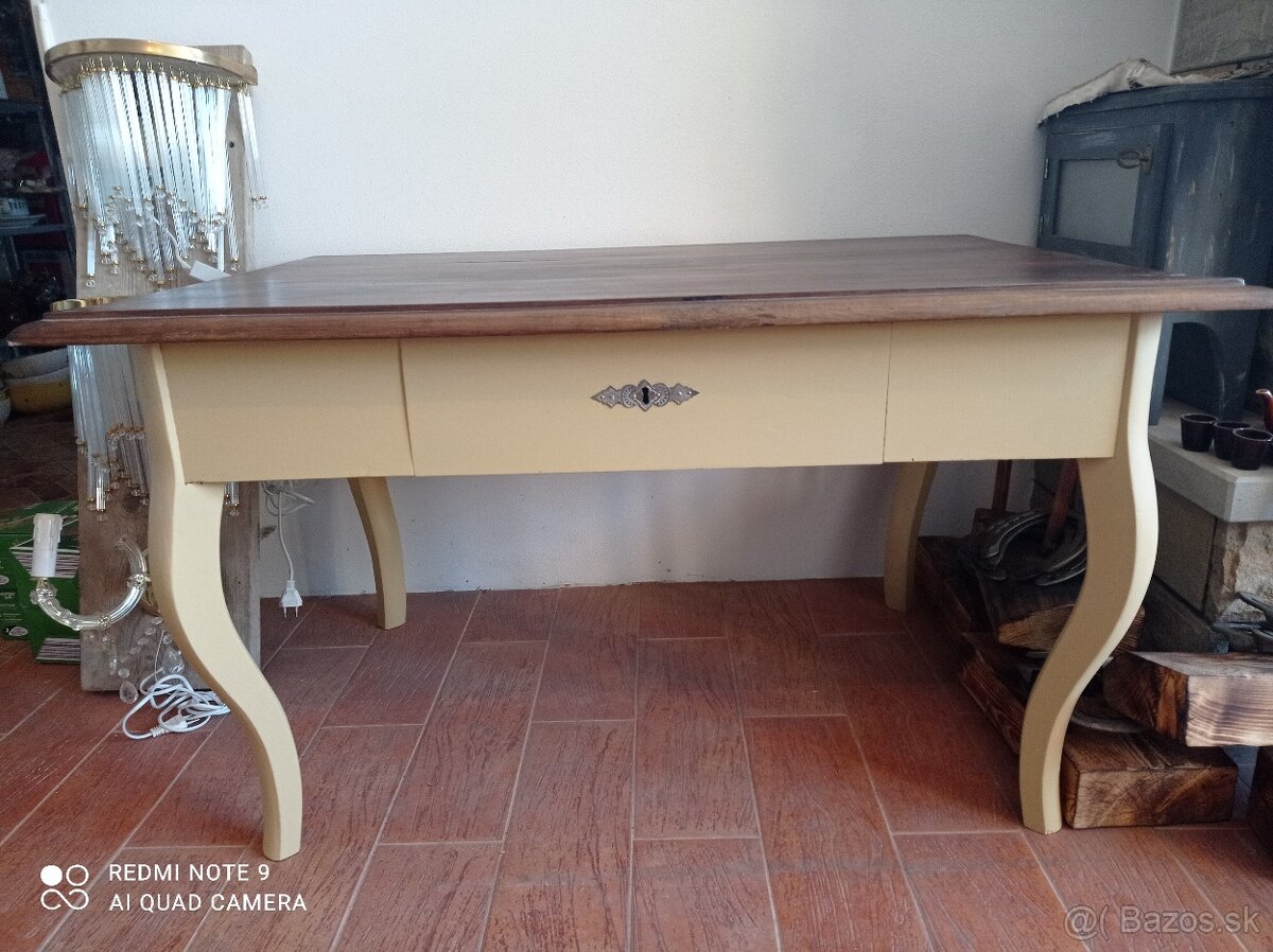 Masivny restaurovany stol - 7