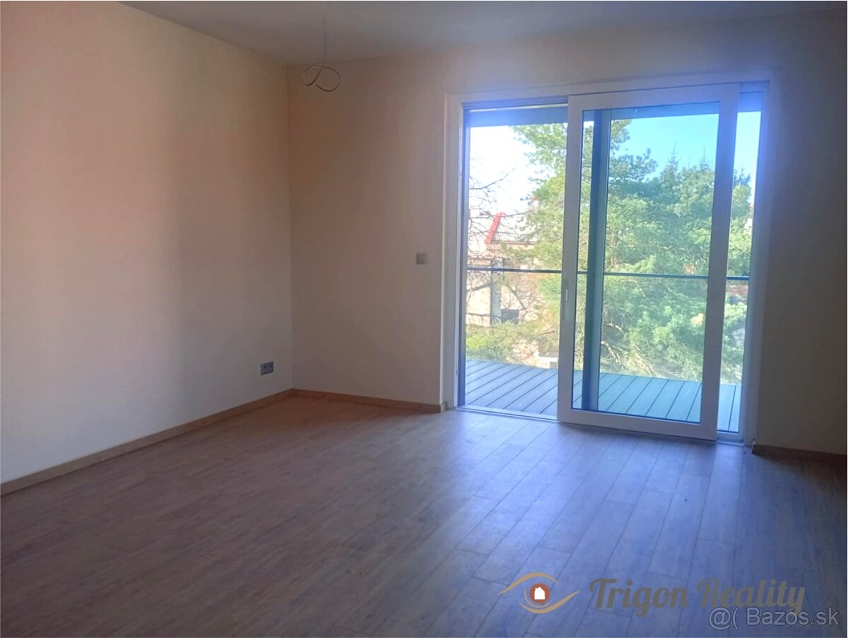 4 izbový byt v historickom centre Komárna - 7