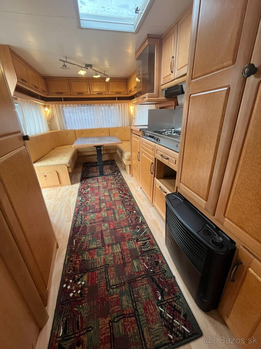 Karavan hobby lux,obytný přívěs - 7