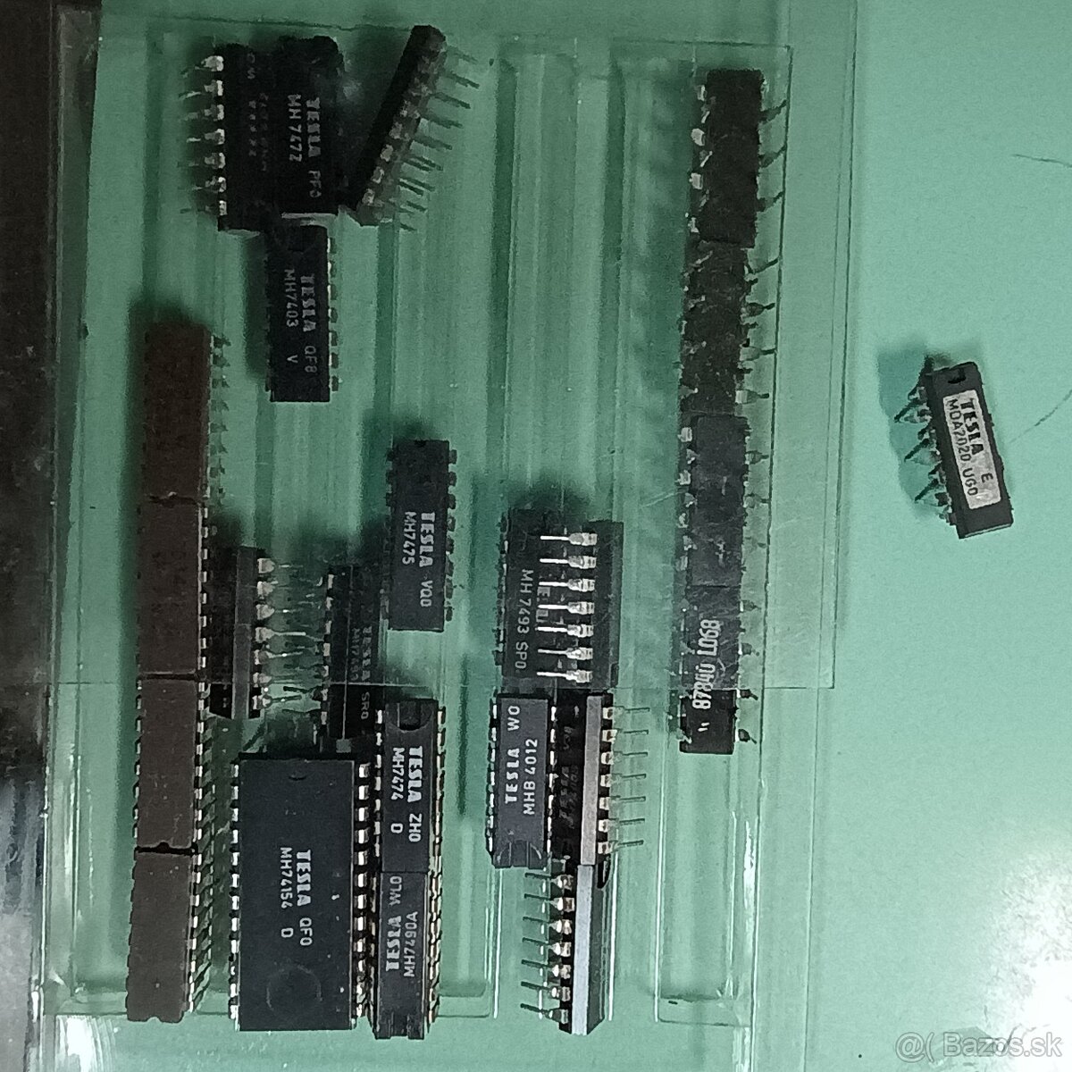 Tesla integrované obvody - 7