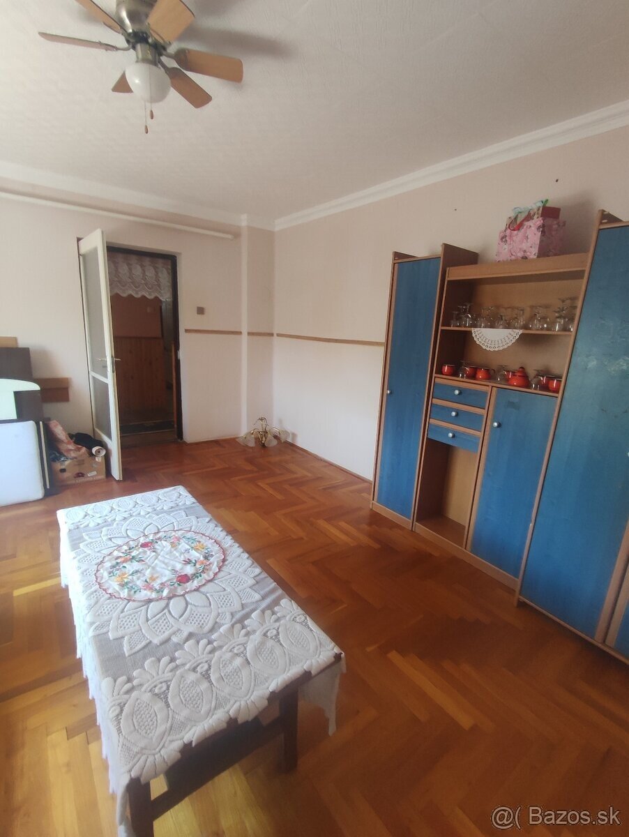 Ponúkame Vám na predaj rodinný dom v obci Léh - Maďarsko - 7