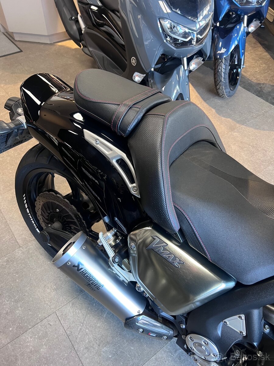 Yamaha V-MAX 1700 - 7