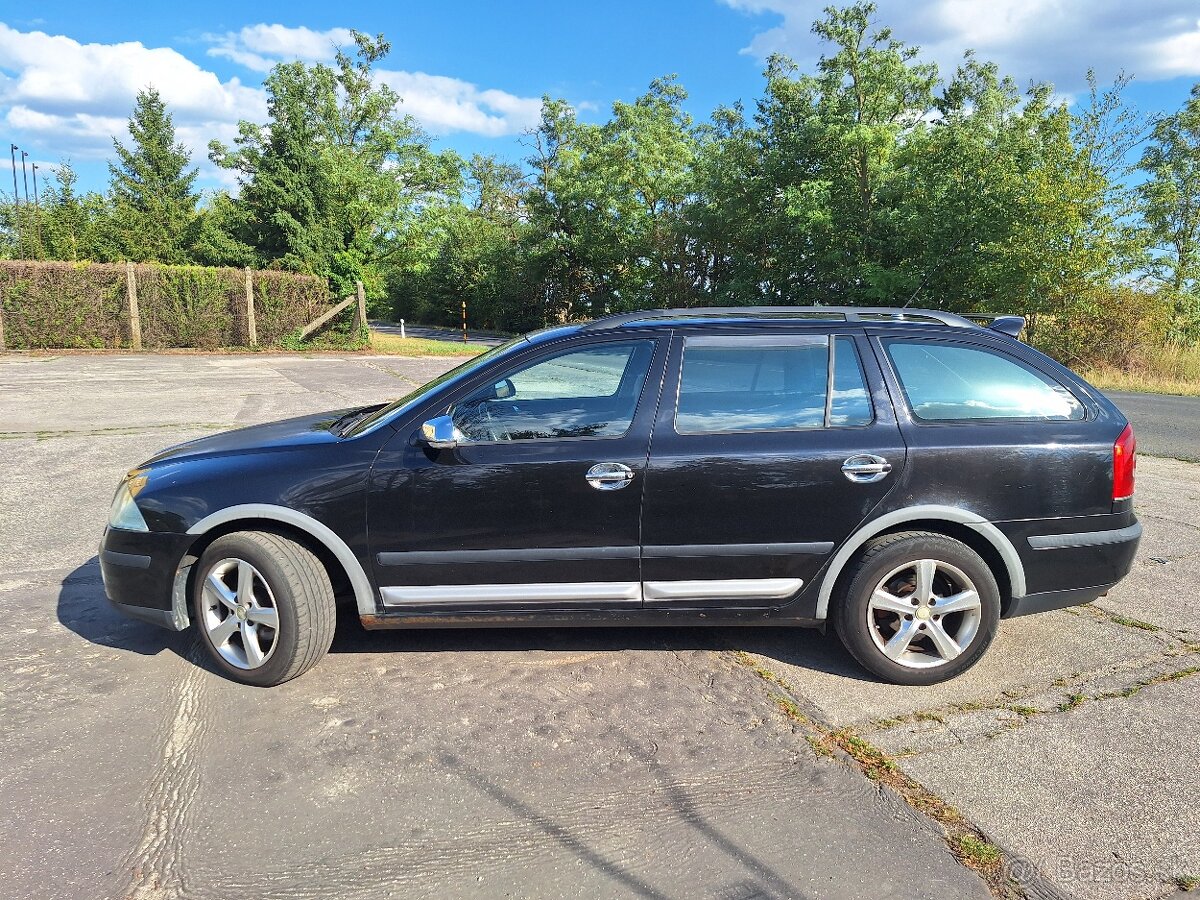 Škoda Octavia 2.0 TDI automat - 7